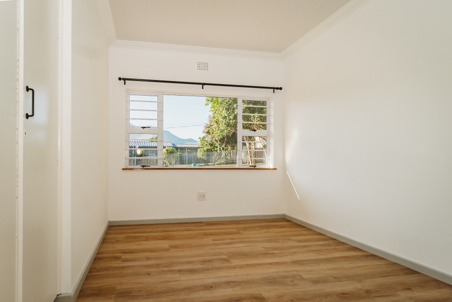 3 Bedroom Property for Sale in Dormehls Drift Western Cape
